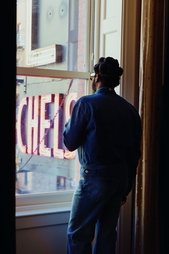 Leon Bridges’ Happiness Anytime: The Soulful New Album That Wants You to Dance 7 image 96