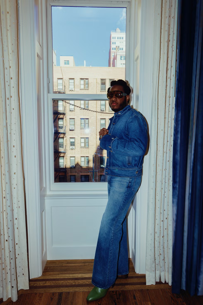 Leon Bridges’ Happiness Anytime: The Soulful New Album That Wants You to Dance 9 image 98
